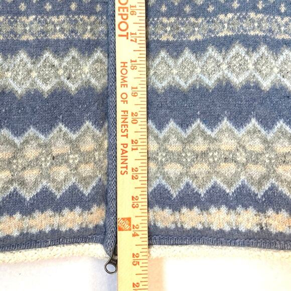 LL Bean Women’s Medium Blue Fair Isle Lambs Wool Full Zip Sherpa Lined Cardigan - Picture 8 of 9